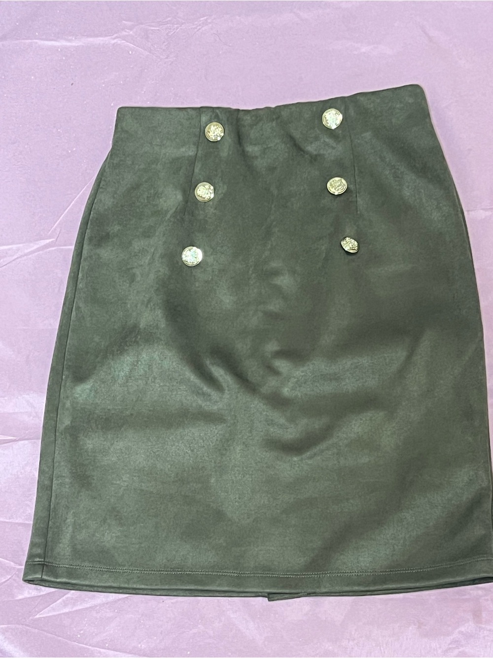 Women's Black Button-Accent Skirt